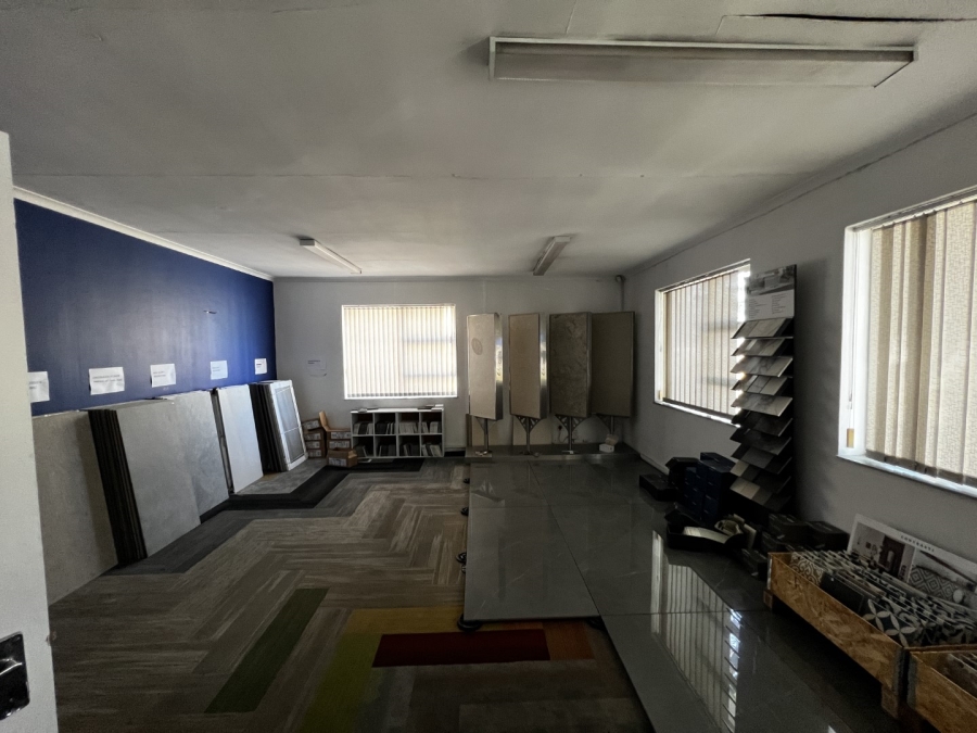 Commercial Property for Sale in Airport Industria Western Cape